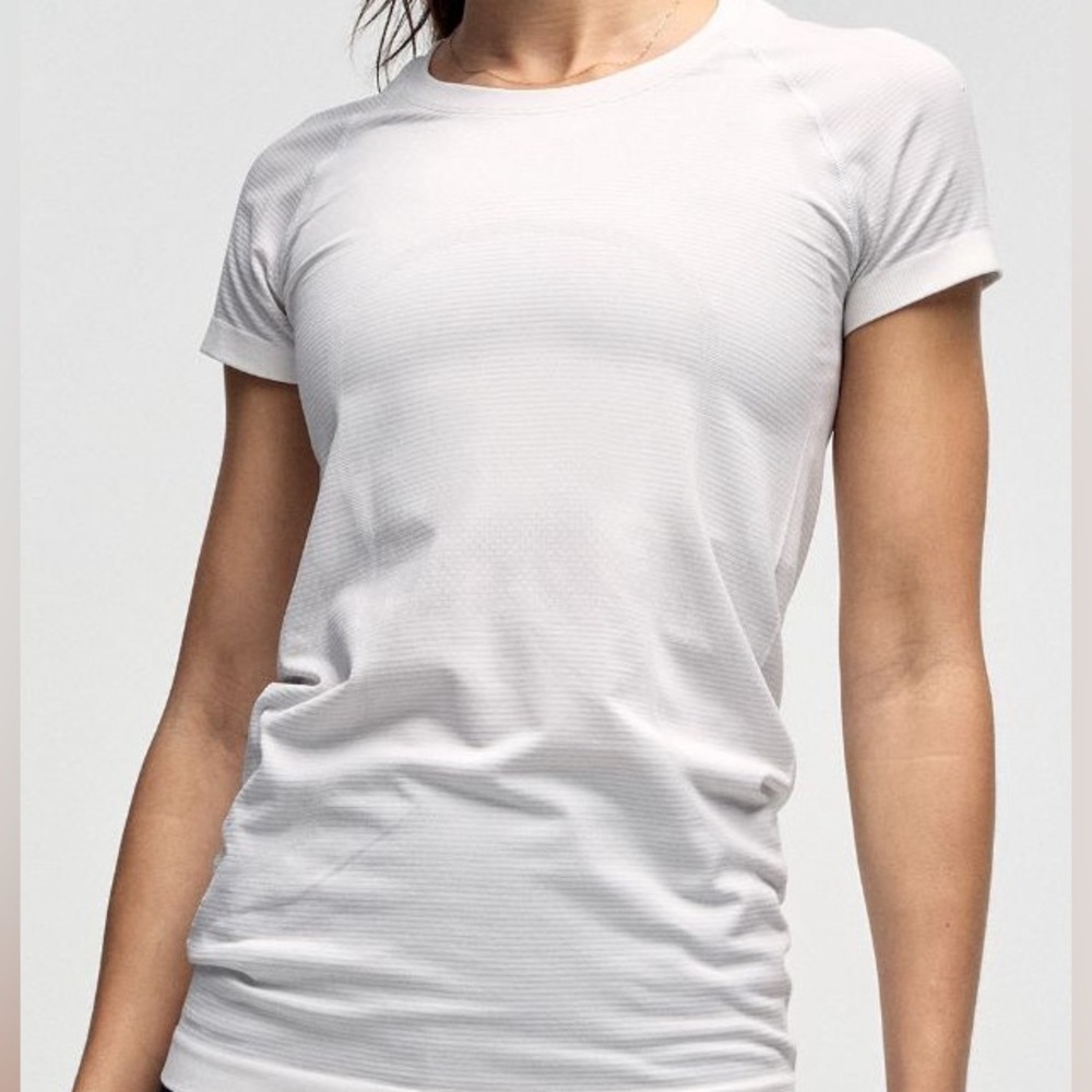 Lululemon white swiftly tech